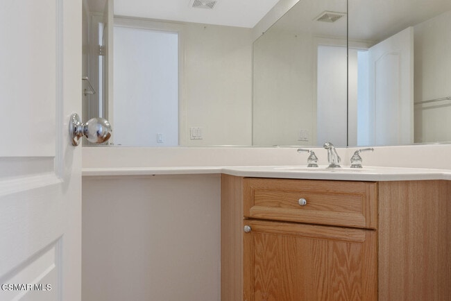 Building Photo - 3146 Foxtail Ct