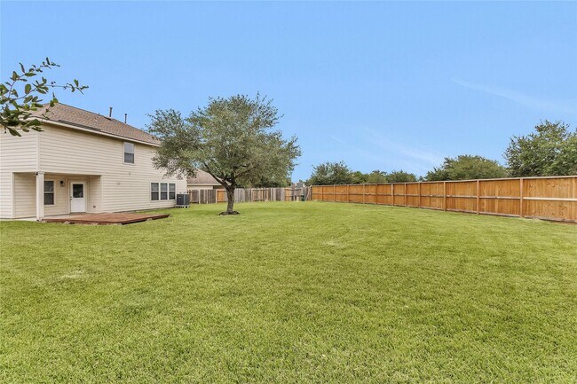 Building Photo - 450 Sandstone Creek Ln