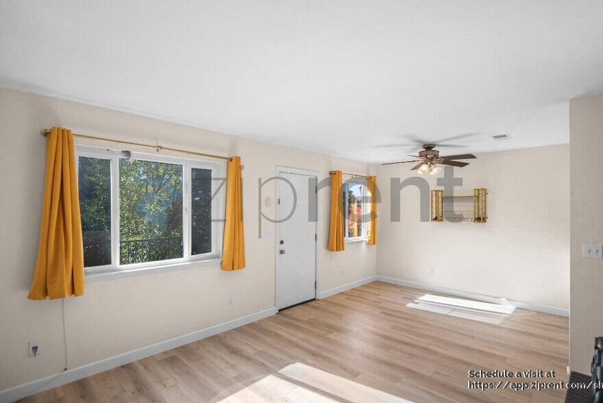 Building Photo - 3641 Clayton Rd