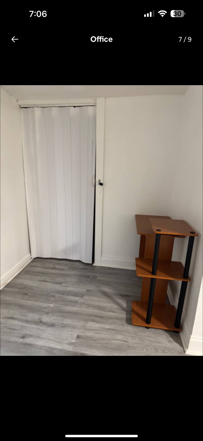 Building Photo - 3417 W Leroy St