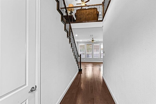 Building Photo - 15 Dylan Branch Dr
