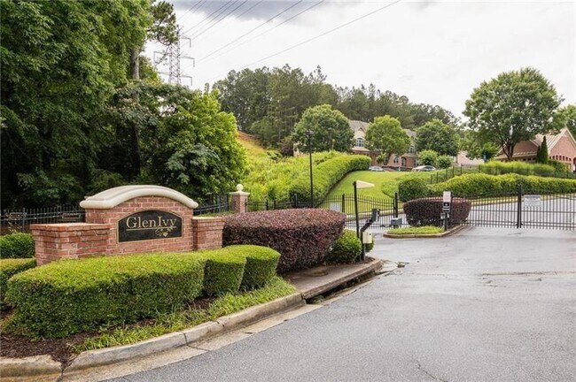 Building Photo - 1603 Glenivy