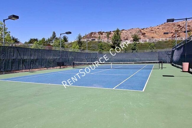 Building Photo - 23703 Stagecoach Way