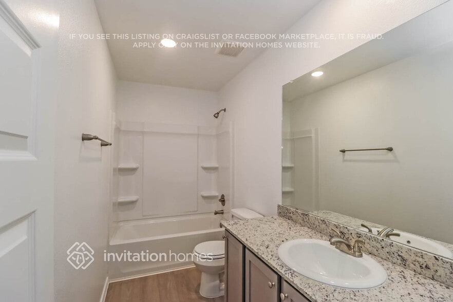 Building Photo - 24903 Nolana Ct