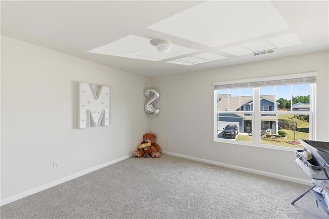 Building Photo - 296 Maple Brook Dr