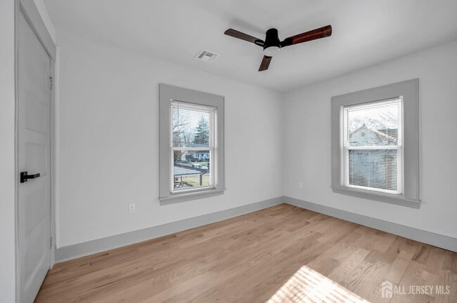 Building Photo - 350 Bergen St