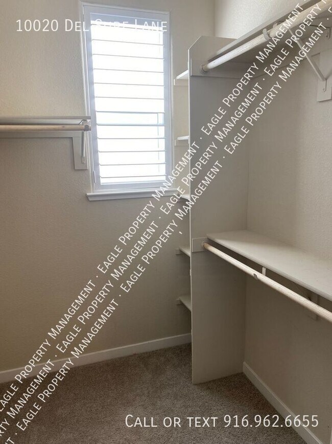 Building Photo - 2/2 Condo close to new casino  in Elk Grove