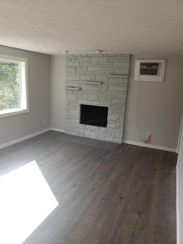 Building Photo - 10112 E 15th Ave