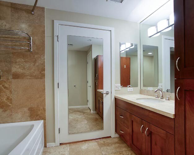 Building Photo - 7141 E Rancho Vista Dr