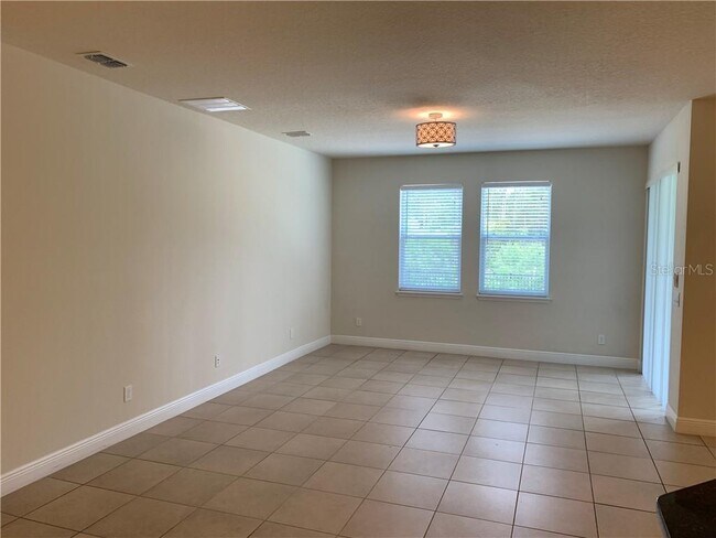 Building Photo - 14656 Trapper Rd