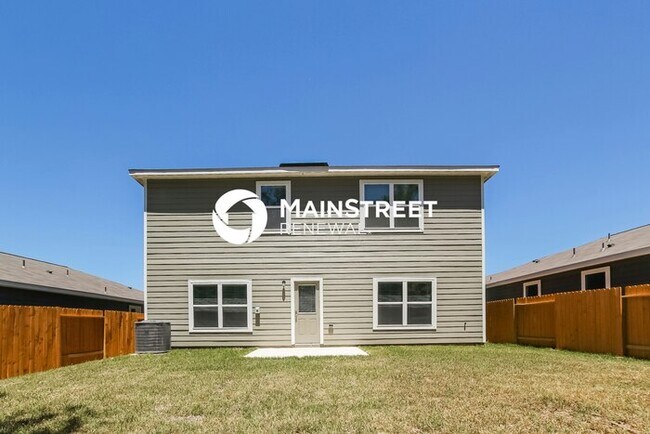 Building Photo - 5 Bedroom Pet-Friendly Home in Magnolia, TX with Main Street Renewal