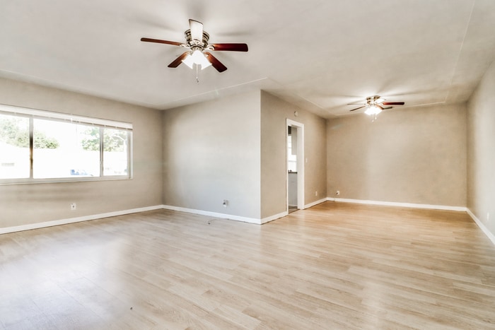 Building Photo - 1734 38th Ave N