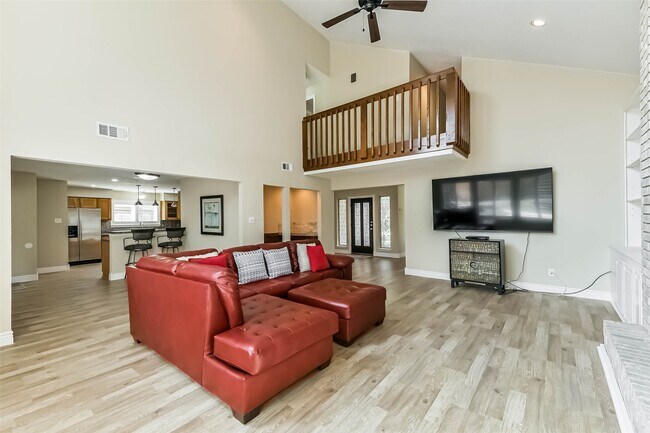 Building Photo - 3911 Cherry Forest Dr
