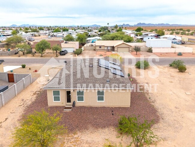 Building Photo - Beautiful New Home in Arizona City