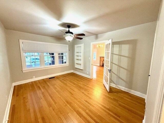 Building Photo - 709 NW 42nd St