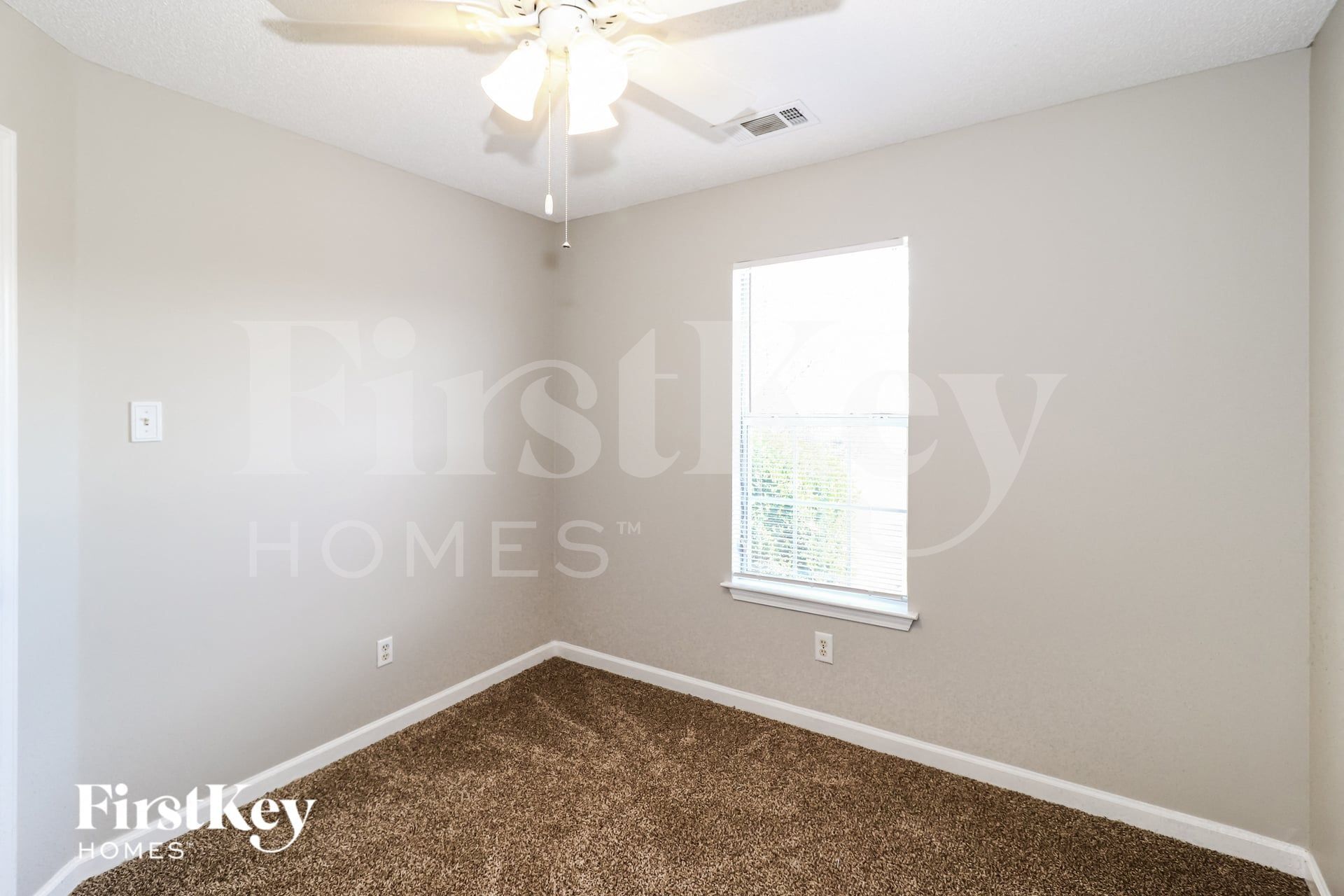 Building Photo - 3763 Walden Meadow Dr