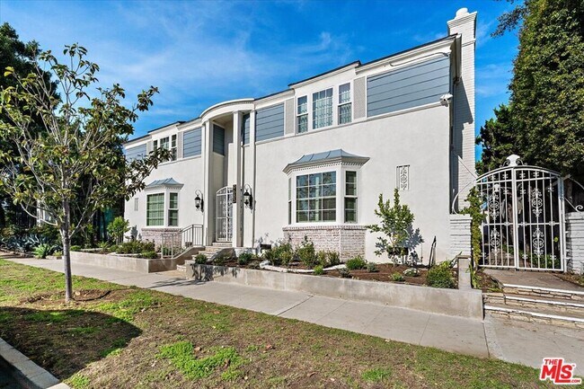 Building Photo - 9683 W Olympic Blvd