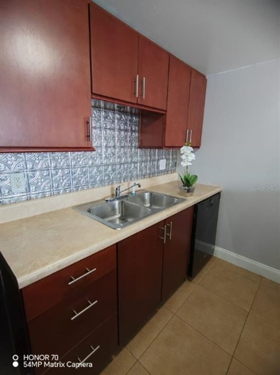 Building Photo - 5820 N Church Ave