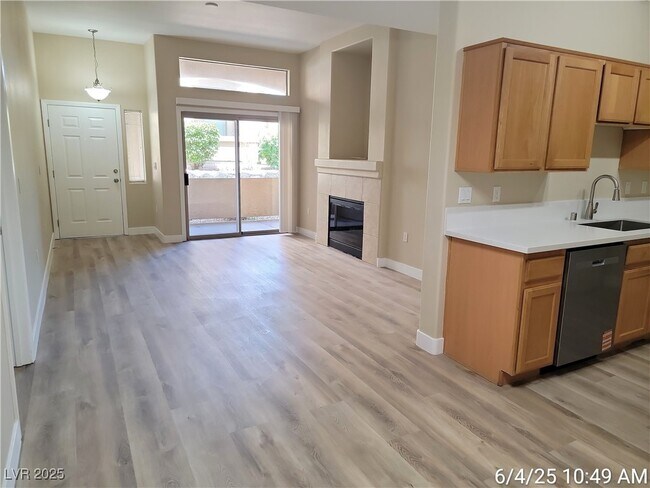 Building Photo - 8985 S Durango Dr