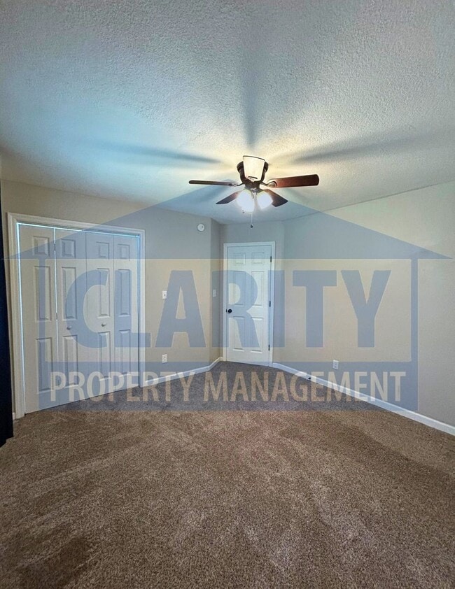 Building Photo - Gorgeous four bedroom home!!