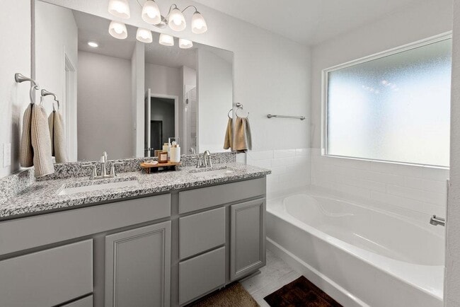 Building Photo - 213 Gauge Rd