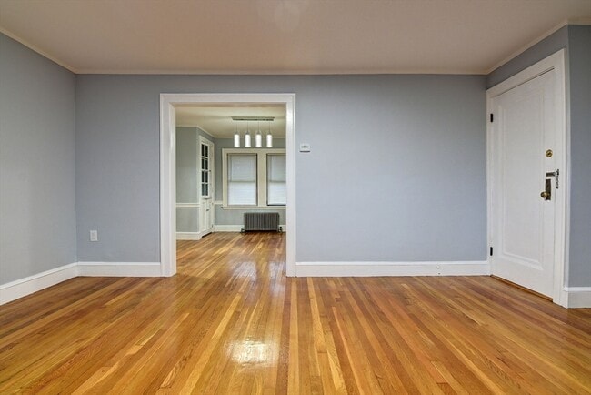 Building Photo - 22 Weston Ave