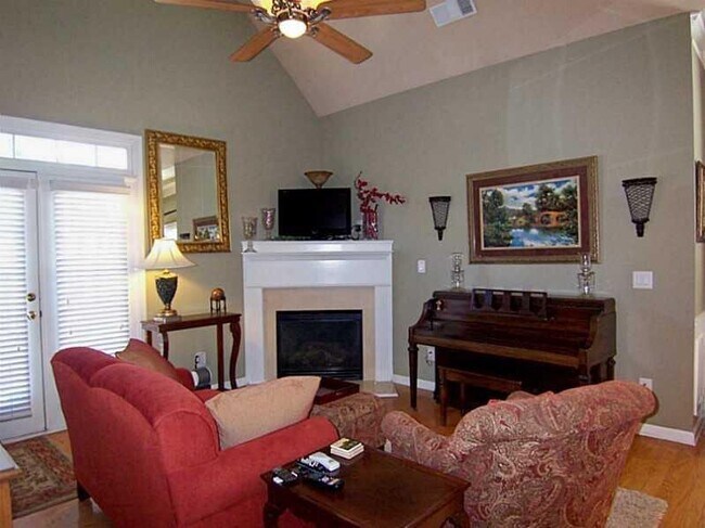 Building Photo - 6128 Prestwood Dr