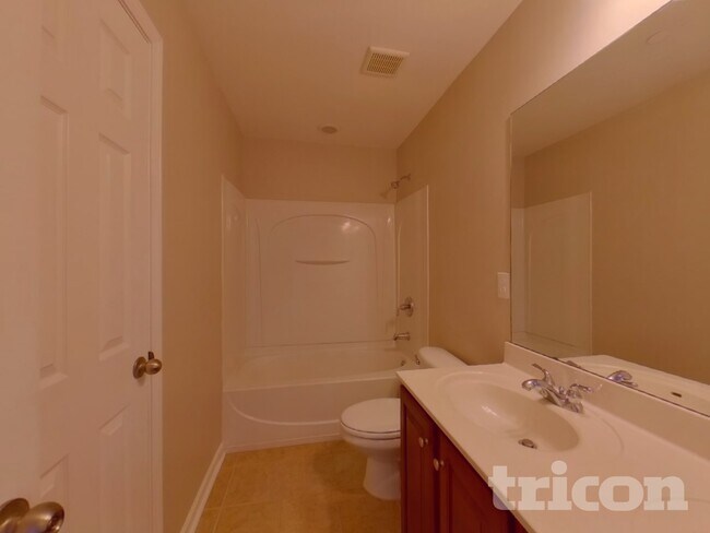 Building Photo - 2020 Universe Ct