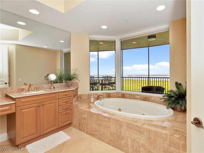 Building Photo - 23750 Via Trevi Way