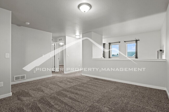 Building Photo - Elegant 3-Bed, 2.5-Bath Home with AC, 2-Car Garage, and Private Yard in Renaissance at Indigo Ranch