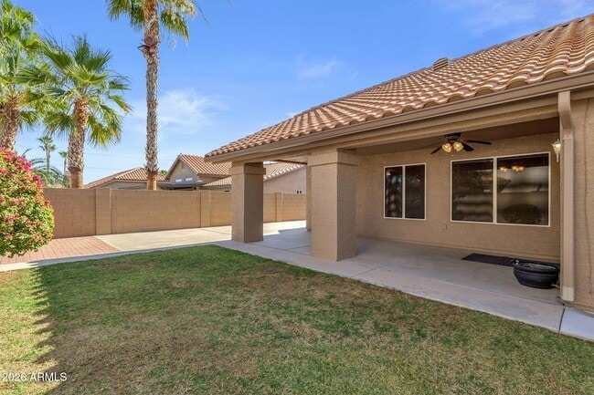 Building Photo - 16847 S 29th Way