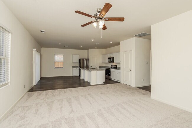 Building Photo - 1811 Pueblo St