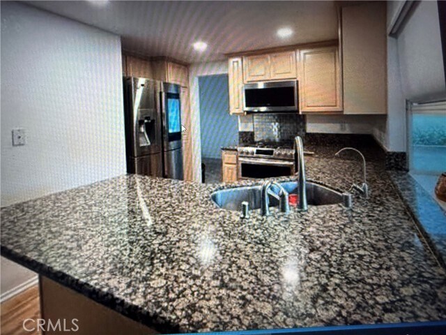 Building Photo - 44256 Sundell Ave