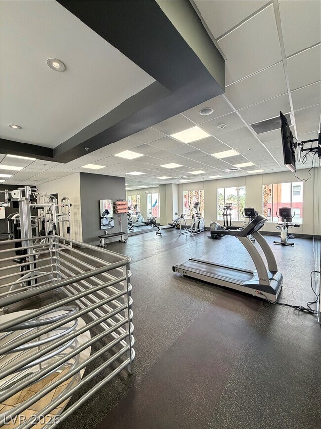 Building Photo - 87 E Agate Ave