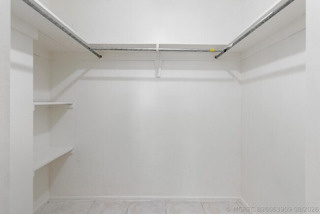 Building Photo - 4108 NW 79th Ave