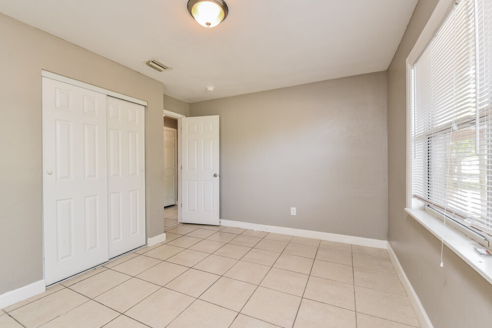 Building Photo - 1507 Bert Dr