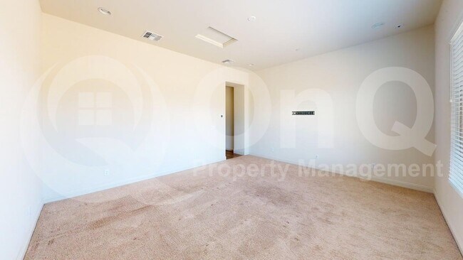 Building Photo - 2714 W Plateau Rdg Dr