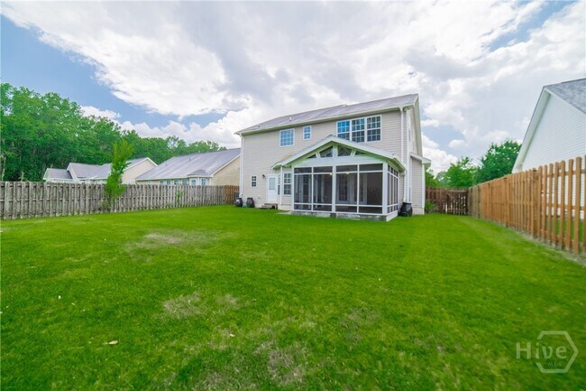 Building Photo - 504 Golden Grove Ln