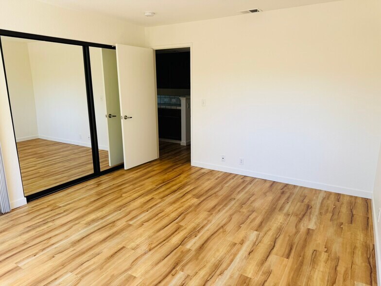 Building Photo - 20709 Celeste Cir