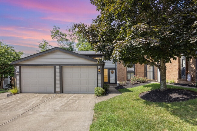Building Photo - 6307 Cliffside Dr