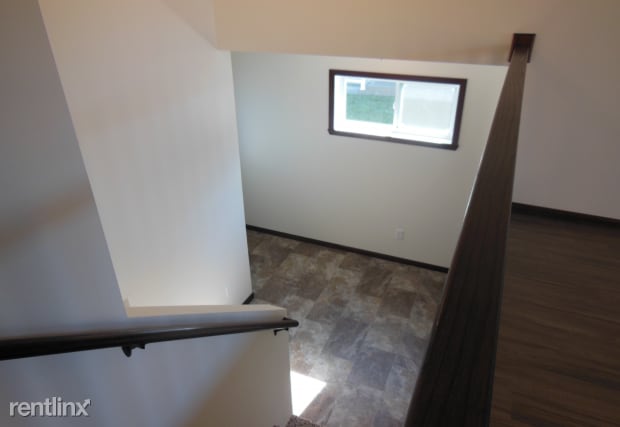 Building Photo - 3 br, 2 bath  - Eaglewood Journey Twin Homes