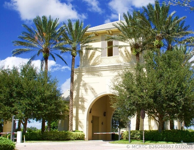 Building Photo - 11340 SW Vanderbilt Cir