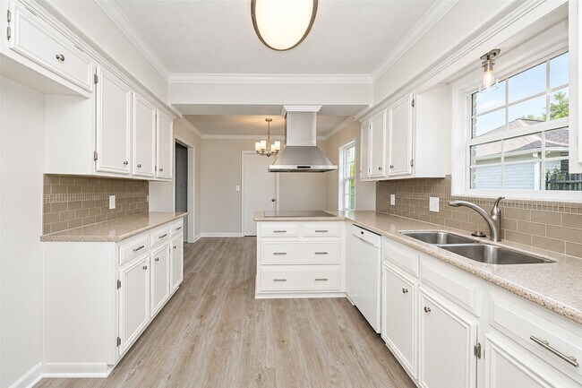Building Photo - 11307 Wickersham Ln