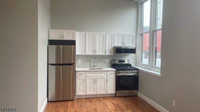 Building Photo - 38 Mill St