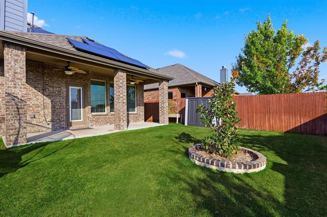 Building Photo - 15801 Weymouth Dr