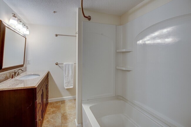 Building Photo - 236 Brown Bear Crossing