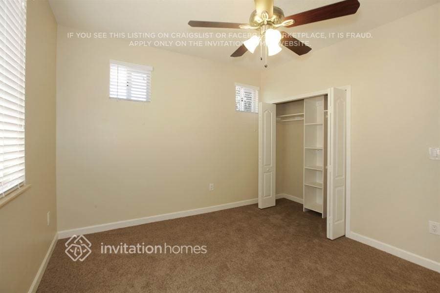 Building Photo - 15374 SW 141st Ct