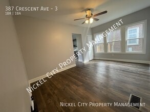 Building Photo - 387 Crescent Ave