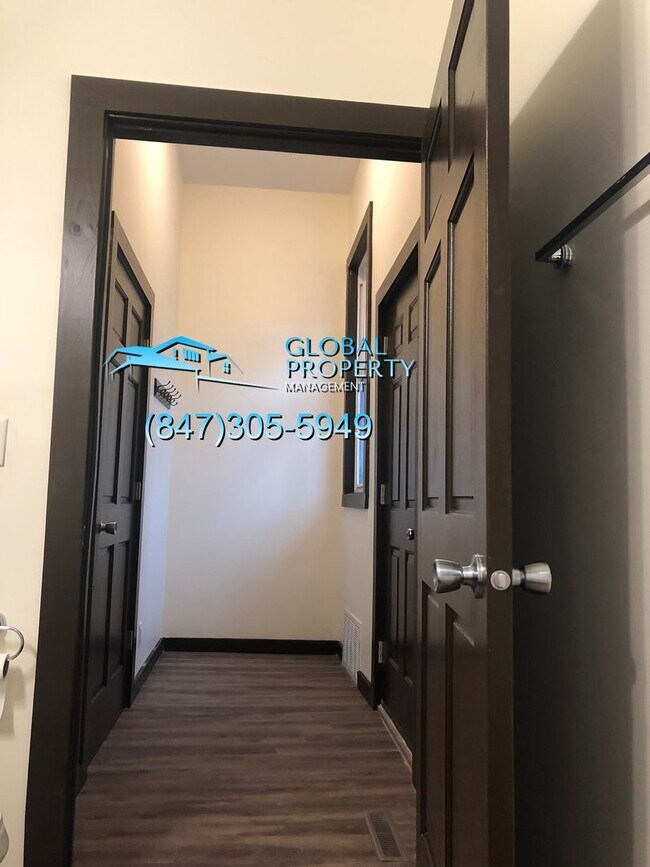 Building Photo - 6313 27th Ave