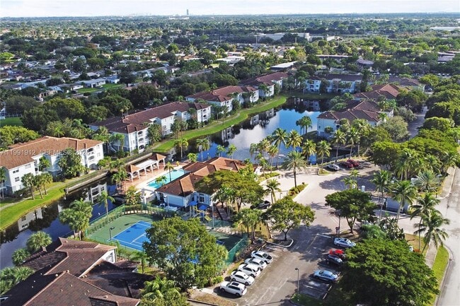 Building Photo - 9615 NW 1st Ct